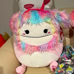 🩷 Dobrilla Rainbow Hearts Bigfoot Valentine 16” HTF Original Squishmallows BNWT